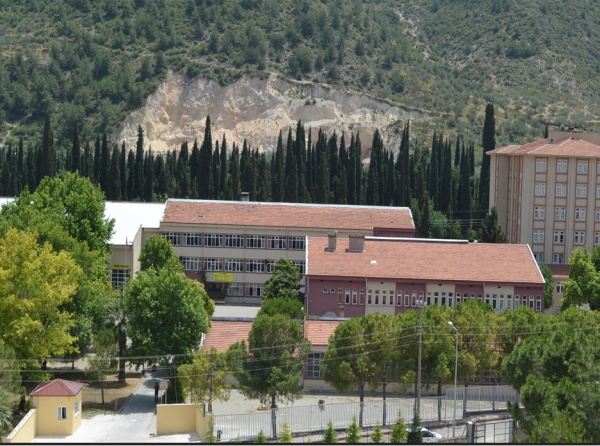 Kırkağaç Mesleki ve Teknik Anadolu Lisesi Fotoğrafı